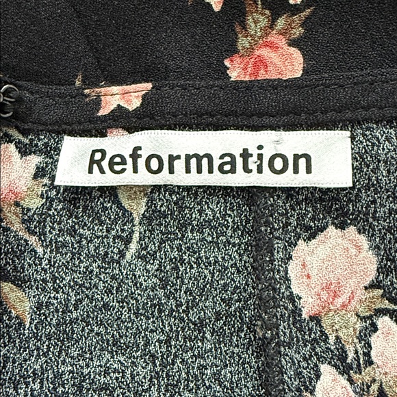 Reformation Zoe side-slit midi skirt in the Romy black and floral skirt Sz 8 - Picture 7 of 9